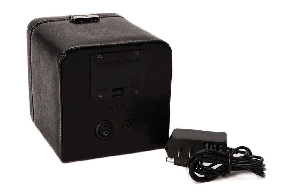 Wholesale π Black Leather Single β Watch Winder by Bey-Berk International Inc π - Image 3