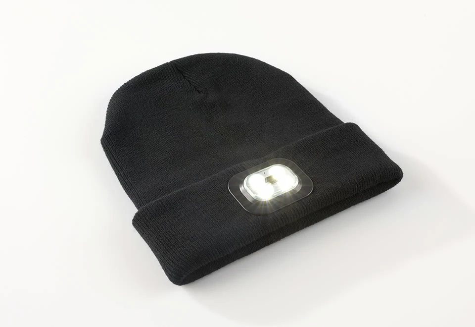 Wholesale β€οΈ LED Light Up Beanie by Sharper Image β¨ - Image 4