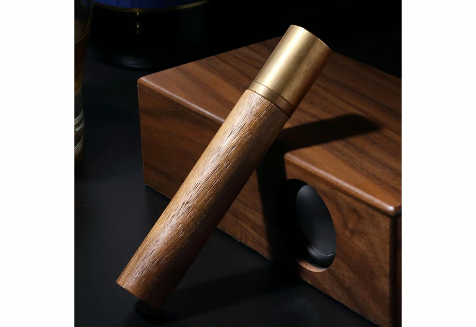 Buy π Flameless Rechargeable Lighter by Gingko Design Ltd. β¨ - Image 3