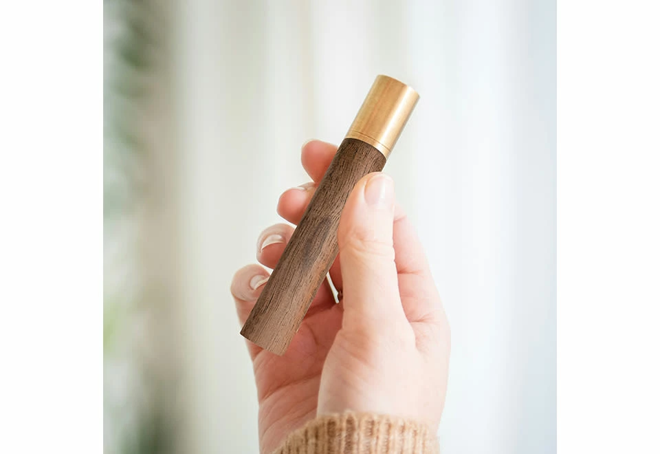 Buy π Flameless Rechargeable Lighter by Gingko Design Ltd. β¨ - Image 5